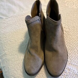 Kensie Taupe Suede Ankle Booties